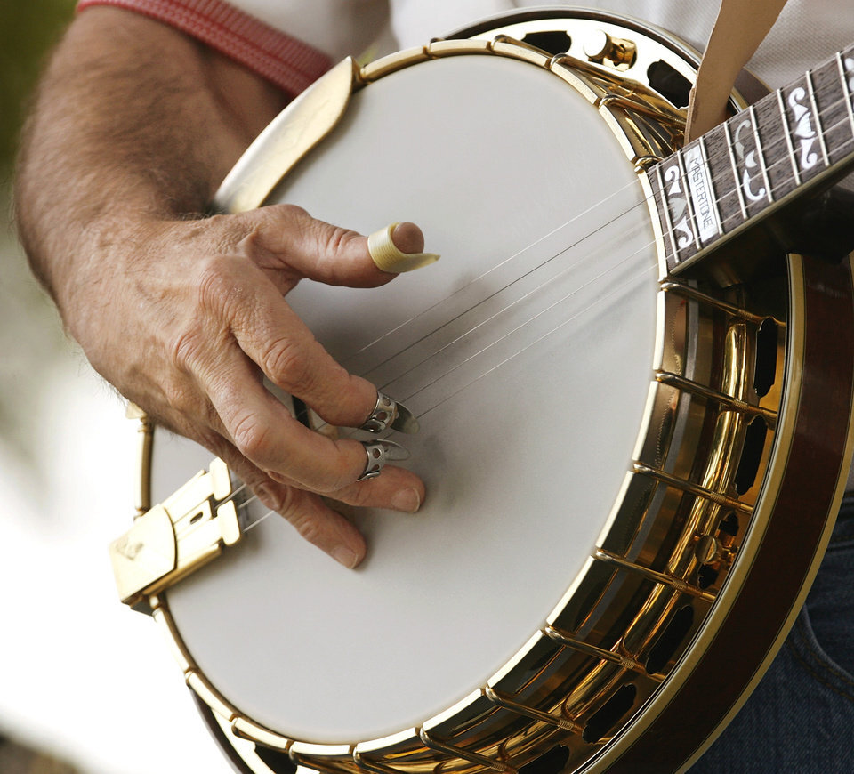 Bluegrass 5 String Banjo Player