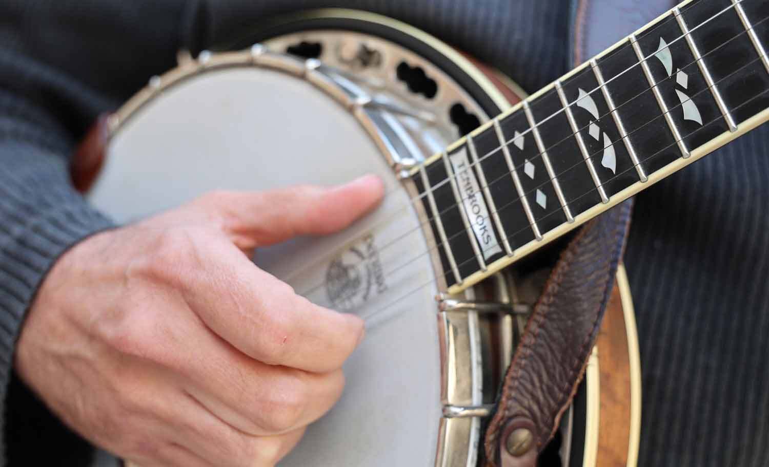 Bluegrass 5 String Banjo Player