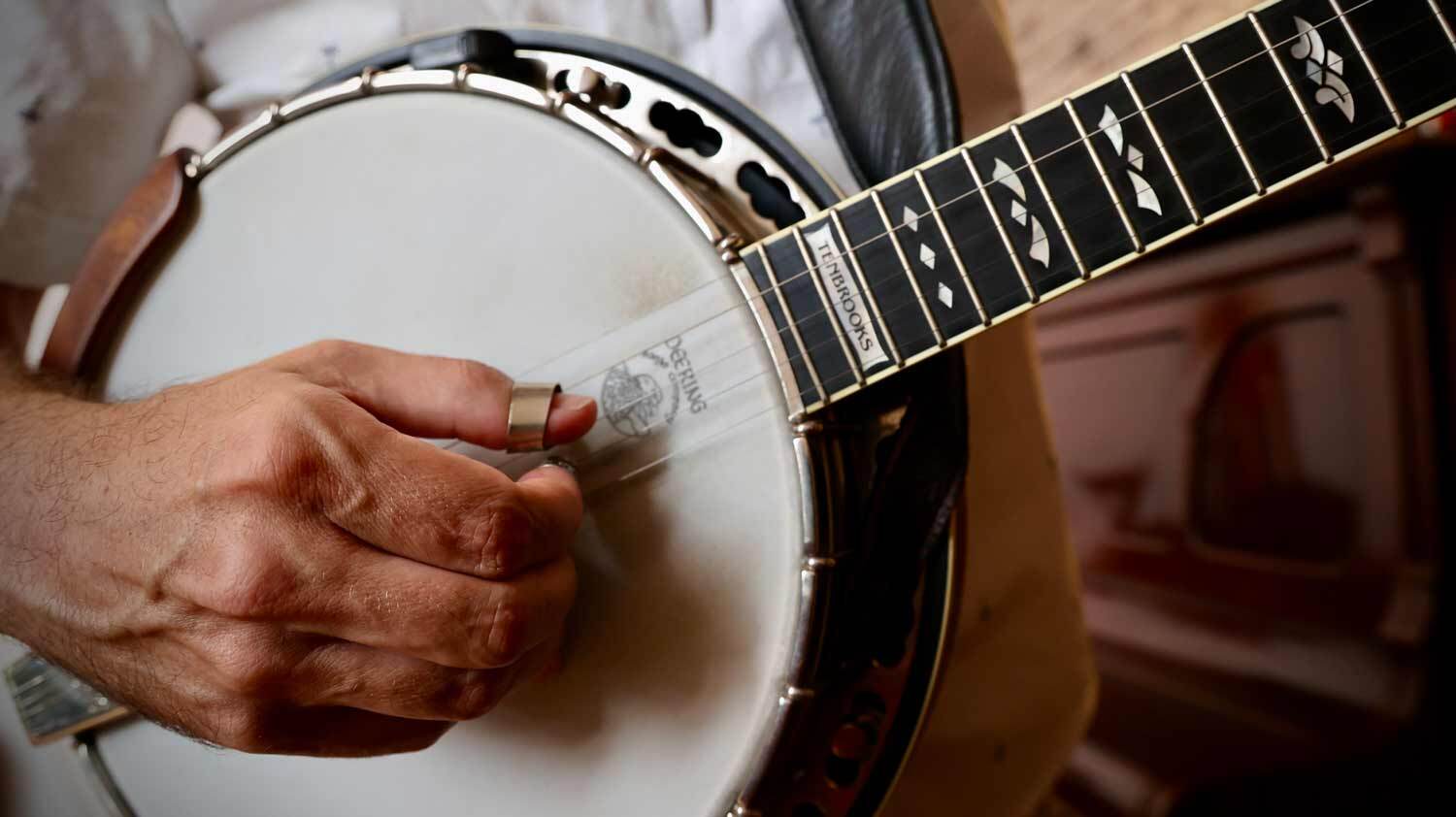 Bluegrass 5 String Banjo Player